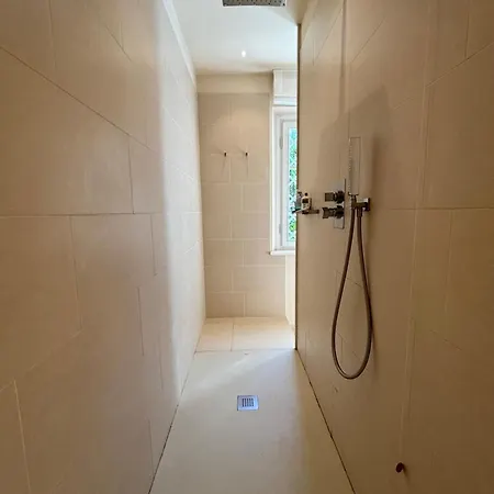 -villa With Swimming Pool Dei Marmi- *